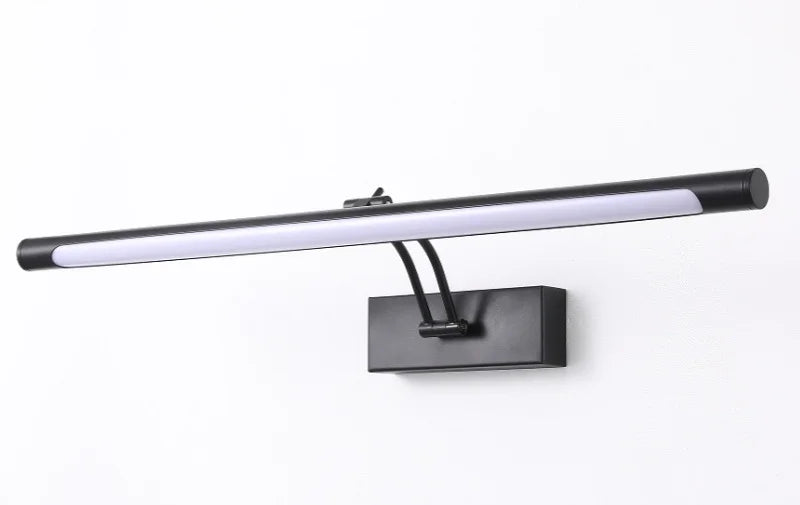 LED-spegellampa i svart metall för vägg