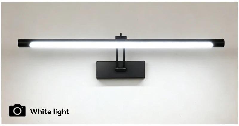 LED-spegellampa i svart metall för vägg